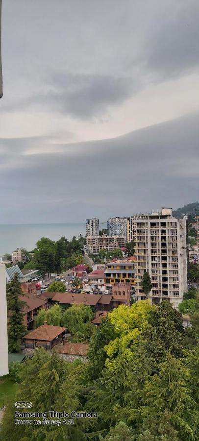 Студия Радуга У Моря Колхида Apartment Batumi Exterior foto